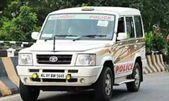 കാഞ്ഞങ്ങാട്ട് നിന്ന് കാണാതായ വീട്ടമ്മയെ കാസര്‍കാട്ട് അബോധാവസ്ഥയില്‍ കണ്ടെത്തി