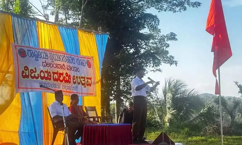 കോണ്‍ഗ്രസ് പഞ്ചായത്തംഗം RSS പരിപാടിയില്‍ പങ്കെടുത്തത് വിവാദമാകുന്നു; നടപടിക്ക് സാധ്യത
