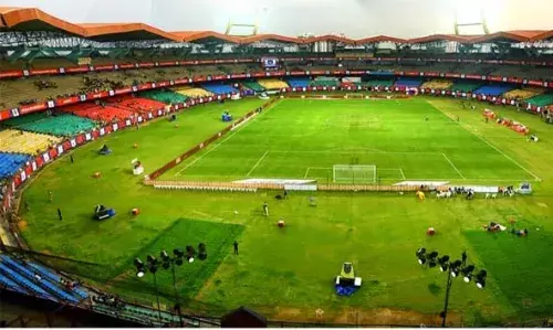 മെസിപ്പടയ്ക്കായി കലൂര്, ജവഹര്ലാല് നെഹ്റു ഇന്റര്നാഷണല് സ്റ്റേഡിയം പുതുക്കിപ്പണിയുന്നു; ചെലവ് 70 കോടി മെസിപ്പടയ്ക്കായി കലൂര്, ജവഹര്ലാല് നെഹ്റു ഇന്റര്നാഷണല് സ്റ്റേഡിയം പുതുക്കിപ്പണിയുന്നു; ചെലവ് 70 കോടി
