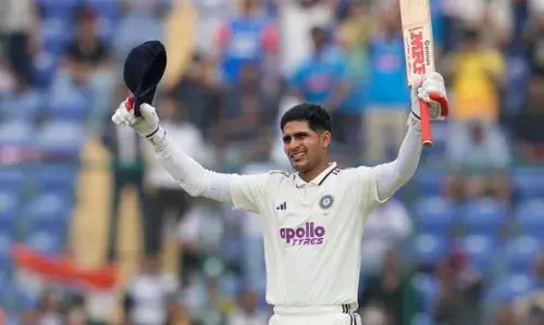 വെസ്റ്റിന്ഡീസിനെതിരെ ഇന്ത്യയ്ക്ക് കൂറ്റന് സ്കോര്; ശുഭ്മാന് ഗില്ലിന് സെഞ്ച്വറി വെസ്റ്റിന്ഡീസിനെതിരെ ഇന്ത്യയ്ക്ക് കൂറ്റന് സ്കോര്; ശുഭ്മാന് ഗില്ലിന് സെഞ്ച്വറി