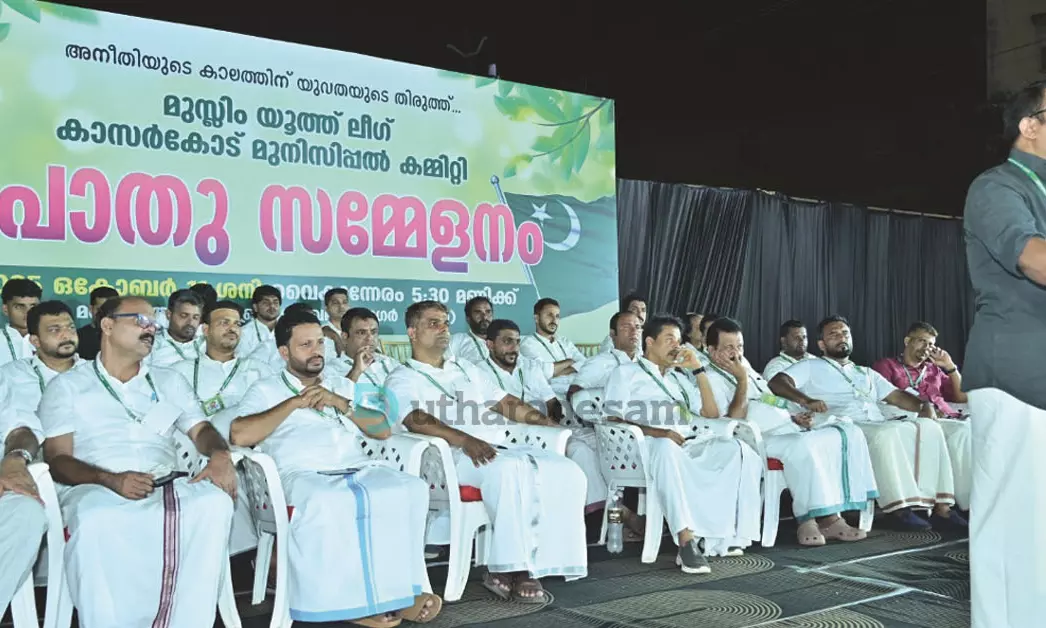 പിണറായി വിജയന്‍ കേന്ദ്ര സര്‍ക്കാറുമായി കുടുംബത്തിന്റെ  കേസുകള്‍ ഒത്തുതീര്‍പ്പാക്കാനുള്ള ഓട്ടത്തില്‍ -കെ.എം ഷാജി