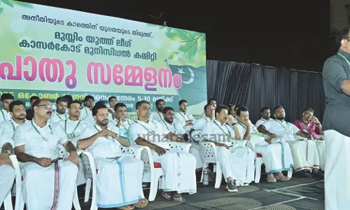 പിണറായി വിജയന് കേന്ദ്ര സര്ക്കാറുമായി കുടുംബത്തിന്റെ  കേസുകള് ഒത്തുതീര്പ്പാക്കാനുള്ള ഓട്ടത്തില് -കെ.എം ഷാജി പിണറായി വിജയന് കേന്ദ്ര സര്ക്കാറുമായി കുടുംബത്തിന്റെ  കേസുകള് ഒത്തുതീര്പ്പാക്കാനുള്ള ഓട്ടത്തില് -കെ.എം ഷാജി