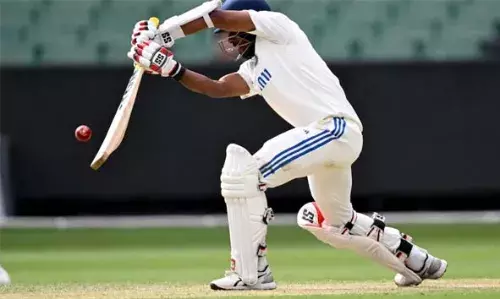 അത് വേദനിപ്പിക്കാറുണ്ട്: ടീമില് നിന്നും തുടര്ച്ചയായി ഒഴിവാക്കുന്നതിനെ കുറിച്ച് അഭിമന്യു ഈശ്വരന് അത് വേദനിപ്പിക്കാറുണ്ട്: ടീമില് നിന്നും തുടര്ച്ചയായി ഒഴിവാക്കുന്നതിനെ കുറിച്ച് അഭിമന്യു ഈശ്വരന്