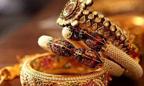 94,000 രൂപയും കടന്ന് സ്വര്‍ണം; പവന് ഒറ്റയടിക്ക് 2,400 രൂപയുടെ വര്‍ധനവ്