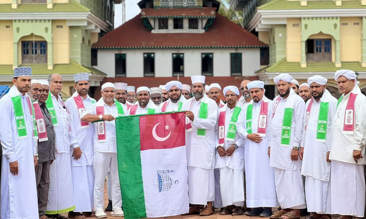 സമസ്ത വാര്ഷികം: ആത്മീയ സഞ്ചാരത്തിന് തുടക്കം സമസ്ത വാര്ഷികം: ആത്മീയ സഞ്ചാരത്തിന് തുടക്കം
