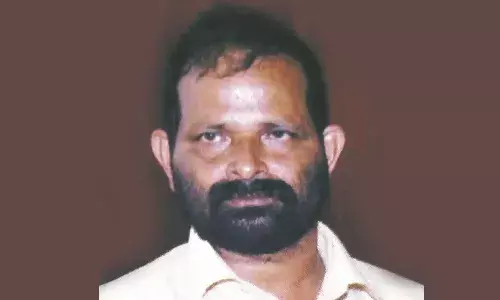 ജോയി മേക്കാട്ട് ജോയി മേക്കാട്ട്