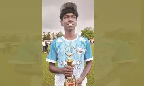 ആദിവാസി ഊരില് നിന്ന് യദുകൃഷ്ണന്  നീന്തിയെത്തിയത് ഇരട്ട സ്വര്ണ്ണത്തിലേക്ക് ആദിവാസി ഊരില് നിന്ന് യദുകൃഷ്ണന്  നീന്തിയെത്തിയത് ഇരട്ട സ്വര്ണ്ണത്തിലേക്ക്