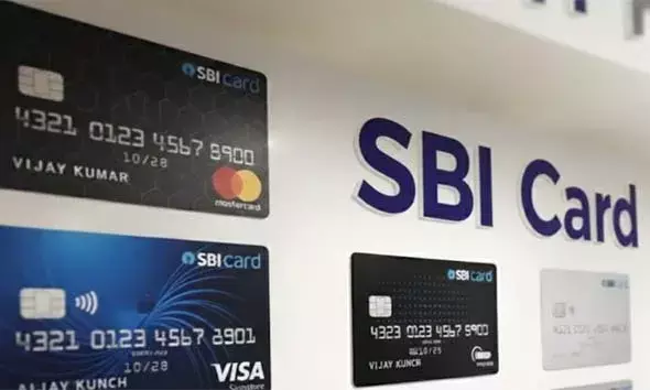 സേവന ചാര്‍ജുകളിലും ഫീസ് ഘടനകളിലും പരിഷ്‌കാരങ്ങള്‍ പ്രഖ്യാപിച്ച് എസ് ബി ഐ; പുതിയ നിരക്കുകള്‍ നവംബര്‍ 1 മുതല്‍ പ്രാബല്യത്തില്‍