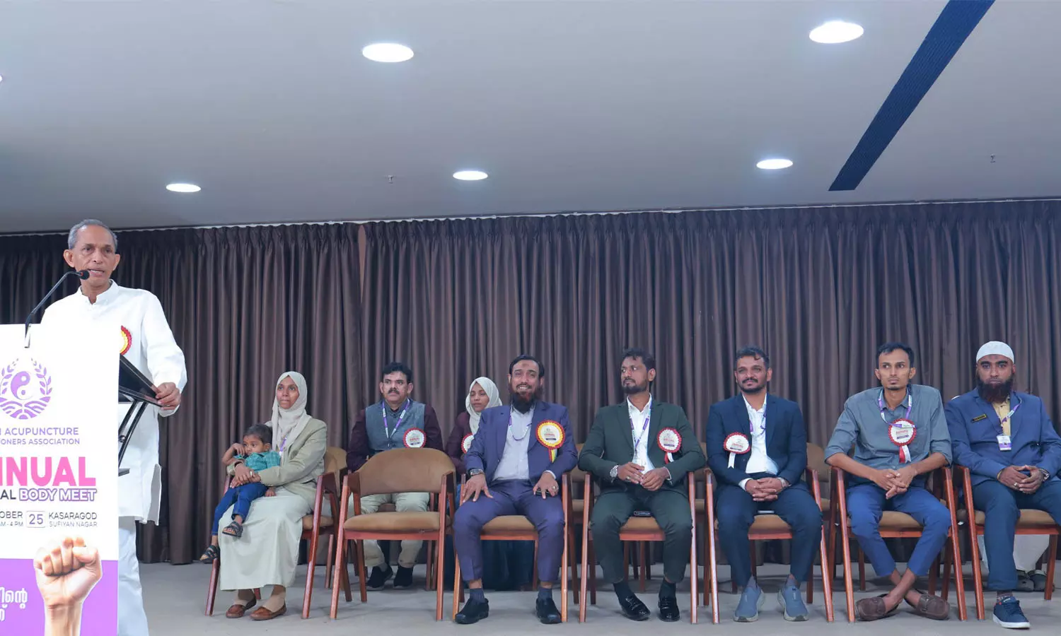 ജനങ്ങളുടെ ആരോഗ്യത്തേക്കാള്‍ ആസ്പത്രികള്‍ നിലനില്‍പ്പിന് പ്രാധാന്യം നല്‍കുന്നു-ഡോ. ജേക്കബ് വടക്കഞ്ചേരി