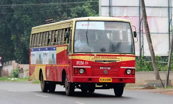 കെ.എസ്.ആര്.ടി.സി ഡ്രൈവറെ മര്ദ്ദിച്ച കേസില് പ്രതികളെ കണ്ടെത്താനായില്ല കെ.എസ്.ആര്.ടി.സി ഡ്രൈവറെ മര്ദ്ദിച്ച കേസില് പ്രതികളെ കണ്ടെത്താനായില്ല
