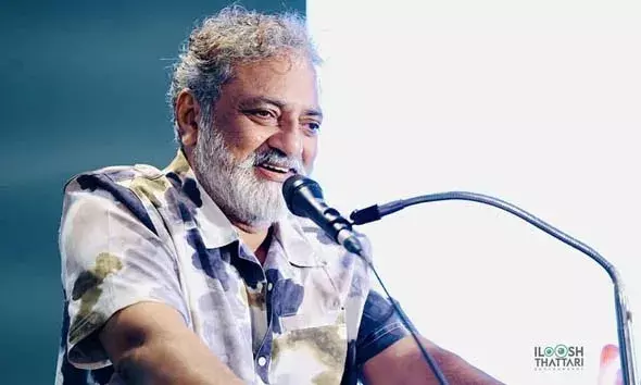 കേരളത്തില്‍ അതി ദാരിദ്ര്യമില്ല എന്ന് പറയാന്‍ ഒരു സൂപ്പര്‍ സ്ത്രീയെയും കിട്ടിയില്ലേ? സര്‍ക്കാരിനെതിരെ സംവിധായകന്‍ ജോയ് മാത്യു