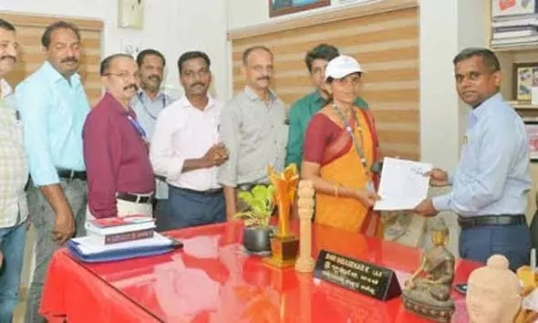 വോട്ടര്‍ പട്ടികയുടെ പ്രത്യേക തീവ്ര പരിഷ്‌കരണ പ്രവര്‍ത്തനങ്ങളോട് എല്ലാവരും സഹകരിക്കണമെന്ന് കലക്ടര്‍