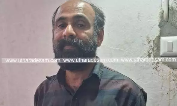 വിദ്യാര്ത്ഥിനിയെ കാട്ടില് കൊണ്ടുപോയി പീഡിപ്പിക്കാന് ശ്രമം; പ്രധാനാധ്യാപകന് അറസ്റ്റില് വിദ്യാര്ത്ഥിനിയെ കാട്ടില് കൊണ്ടുപോയി പീഡിപ്പിക്കാന് ശ്രമം; പ്രധാനാധ്യാപകന് അറസ്റ്റില്