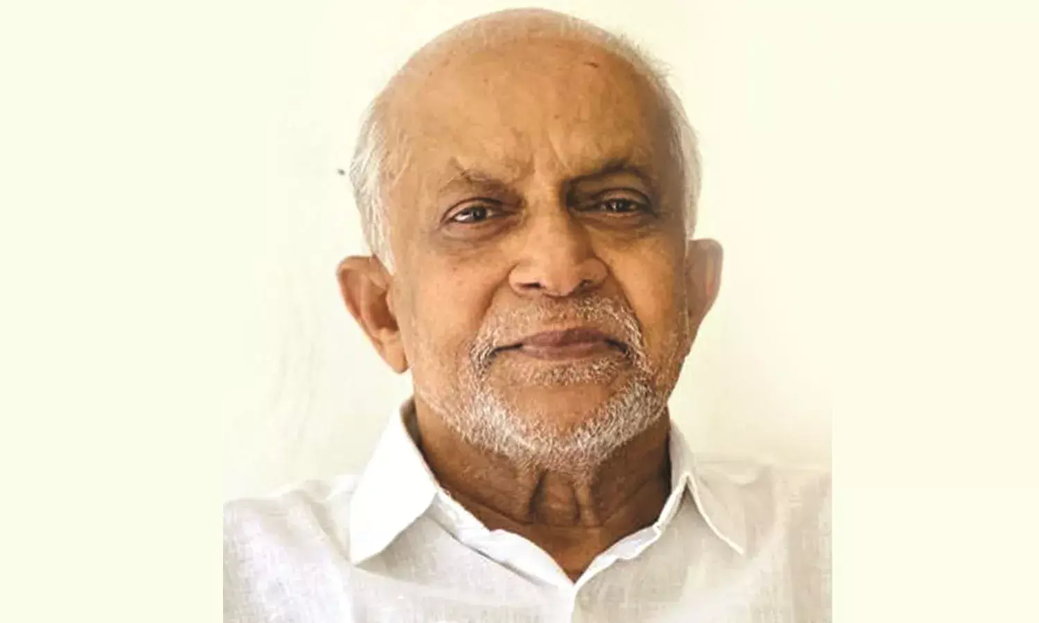 കാറില്‍ എഴുതിവെച്ച ആ ഫോണ്‍ നമ്പറില്‍ നന്മയുടെ സുഗന്ധമുള്ള ഒരു മനുഷ്യനെ ഞാന്‍ കണ്ടു