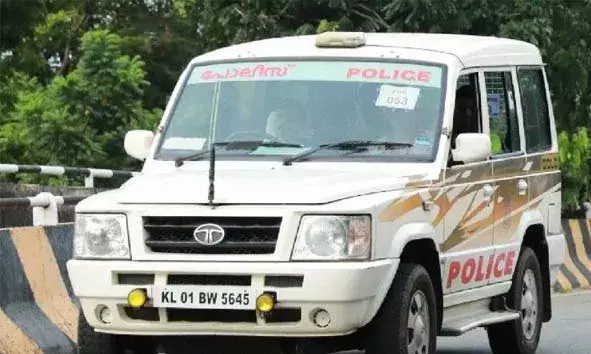 കടയില്‍ ഇരിക്കുകയായിരുന്ന യുവാവിനെ മര്‍ദിച്ചു