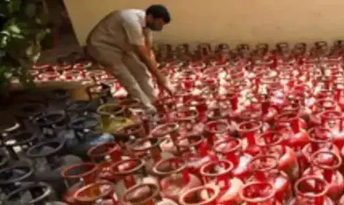 എല്‍പിജി സബ്സിഡി ലഭിക്കാന്‍ ഇനി വാര്‍ഷിക ഇ-കെവൈസി നിര്‍ബന്ധം