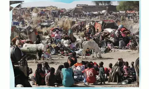 സുഡാനിലേക്കും സഹായഹസ്തം നീളണം സുഡാനിലേക്കും സഹായഹസ്തം നീളണം