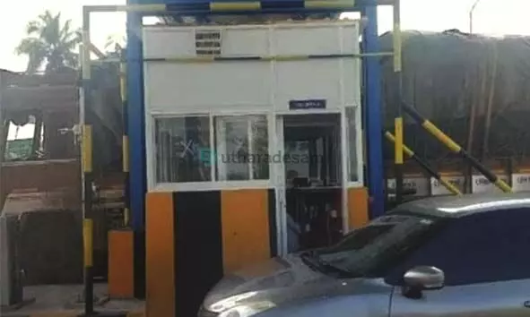 വലിയ വില നല്കേണ്ടിവരും; ആശങ്കയില് യാത്രക്കാര് വലിയ വില നല്കേണ്ടിവരും; ആശങ്കയില് യാത്രക്കാര്