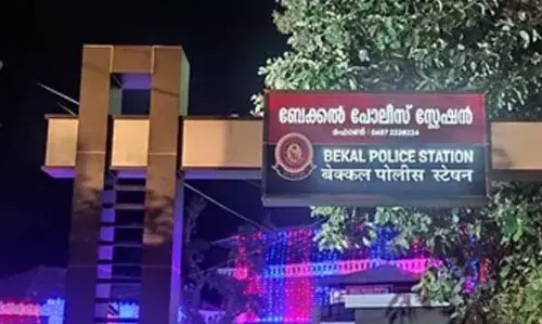 പ്ലസ്ടു വിദ്യാര്ത്ഥിനിയെ പീഡിപ്പിച്ചെന്ന് പരാതി; മാതാവിന്റെ സുഹൃത്തുള്പ്പെടെ രണ്ടുപേര്ക്കെതിരെ കേസ് പ്ലസ്ടു വിദ്യാര്ത്ഥിനിയെ പീഡിപ്പിച്ചെന്ന് പരാതി; മാതാവിന്റെ സുഹൃത്തുള്പ്പെടെ രണ്ടുപേര്ക്കെതിരെ കേസ്