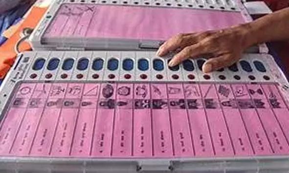 തദ്ദേശ തിരഞ്ഞെടുപ്പ്; സ്ഥാനാര്‍ത്ഥിക്ക് ചിഹ്നം ലഭിക്കാന്‍ രാഷ്ട്രീയ പാര്‍ട്ടിയുടെ ശിപാര്‍ശക്കത്ത് നല്‍കാന്‍ 24 ന് 3 മണി വരെ അവസരം