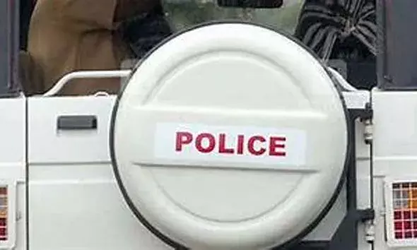 കല്ല്യോട്ട് കുറ്റിക്കാട്ടില്‍ ഒളിപ്പിച്ച നിലയില്‍ കള്ളത്തോക്ക് കണ്ടെത്തി