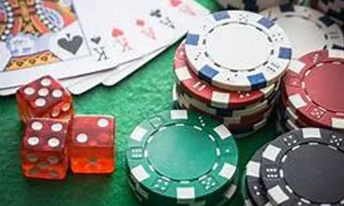 പുള്ളിമുറി ചൂതാട്ടം; 3100 രൂപയുമായി മൂന്നുപേര്‍ അറസ്റ്റില്‍