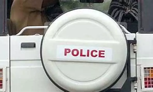 കല്ല്യോട്ട് കുറ്റിക്കാട്ടില്‍ ഒളിപ്പിച്ച നിലയില്‍ കള്ളത്തോക്ക് കണ്ടെത്തി