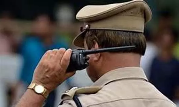 ബസ് യാത്രയ്ക്കിടെ ബാഗില്‍ സൂക്ഷിച്ചിരുന്ന ദമ്പതികളുടെ 14 ലക്ഷം രൂപയുടെ ആഭരണങ്ങള്‍ മോഷണം പോയതായി പരാതി