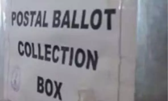 തദ്ദേശസ്വയംഭരണ തിരഞ്ഞെടുപ്പ് : പോസ്റ്റല്‍ ബാലറ്റ് വിതരണം 26 ന് തുടങ്ങും; അപേക്ഷിക്കേണ്ട വിധം അറിയാം