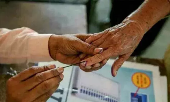 തദ്ദേശ സ്വയംഭരണ തിരഞ്ഞെടുപ്പ്; ജില്ലയിലെ സ്വീകരണ വിതരണ കേന്ദ്രങ്ങള്‍ അറിയാം