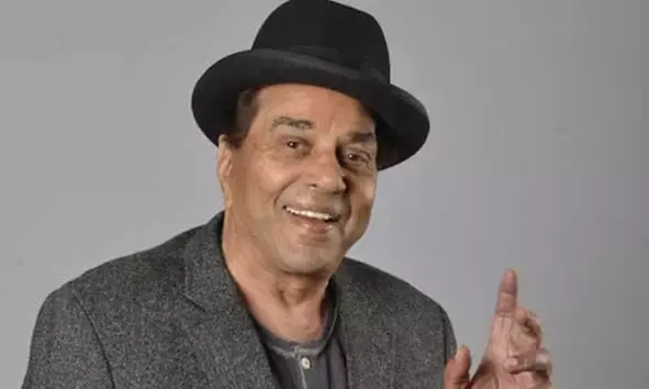 മുതിര്‍ന്ന ബോളിവുഡ് താരം ധര്‍മേന്ദ്ര അന്തരിച്ചു; അന്ത്യം 90ാം ജന്മദിനം ആഘോഷിക്കാനിരിക്കെ