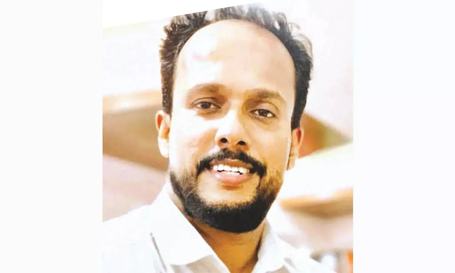 സാദിഖ് കടപ്പുറം കാരുണ്യത്തിന്റെ വിളക്ക്‌