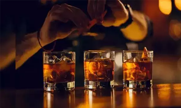 തദ്ദേശ തിരഞ്ഞെടുപ്പ്; സംസ്ഥാനത്ത് ഡ്രൈ ഡേ ഉത്തരവിറങ്ങി