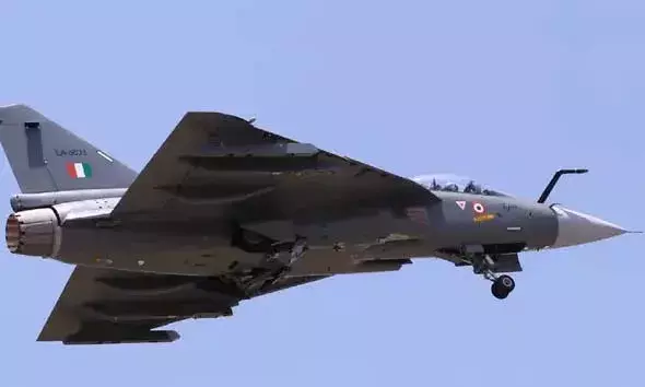 തേജസ് പൂര്‍ണമായും സുരക്ഷിതം; ദുബായ് അപകടം യുദ്ധവിമാനത്തിന്റെ ഭാവിയെ ബാധിക്കില്ലെന്ന് എച്ച്.എ.എല്‍ ചെയര്‍മാന്‍