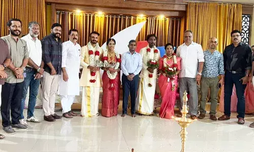 മഹിളാ മന്ദിരത്തില്‍ നിന്ന് ശ്രീജയും  അഞ്ജുവും പുതുജീവിതത്തിന്റെ തണലിലേക്ക്