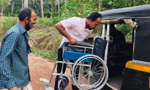 നാടിനാകെ സേവന മധുരം വിളമ്പി എത്ര പെട്ടെന്നാണ് സാദിഖ് നമ്മെ വിട്ടുപോയത് നാടിനാകെ സേവന മധുരം വിളമ്പി എത്ര പെട്ടെന്നാണ് സാദിഖ് നമ്മെ വിട്ടുപോയത്