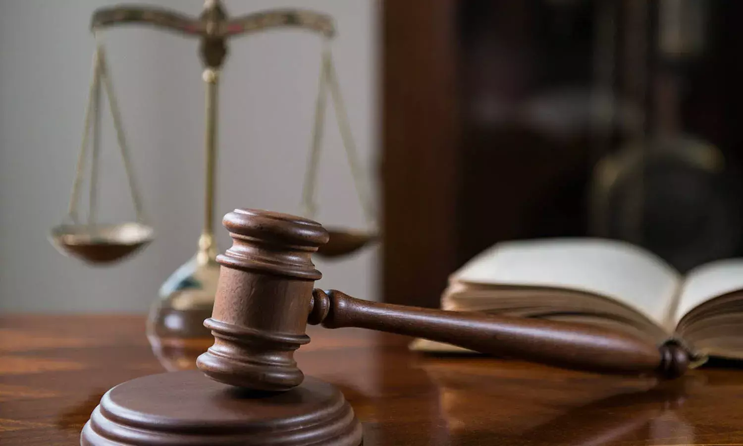 രാഹുലിനെതിരെ പരാതി നല്‍കിയ യുവതിയുടെ  വിവരങ്ങള്‍ വെളിപ്പെടുത്തിയ ഉദുമ സ്വദേശിക്കെതിരെ കേസ്