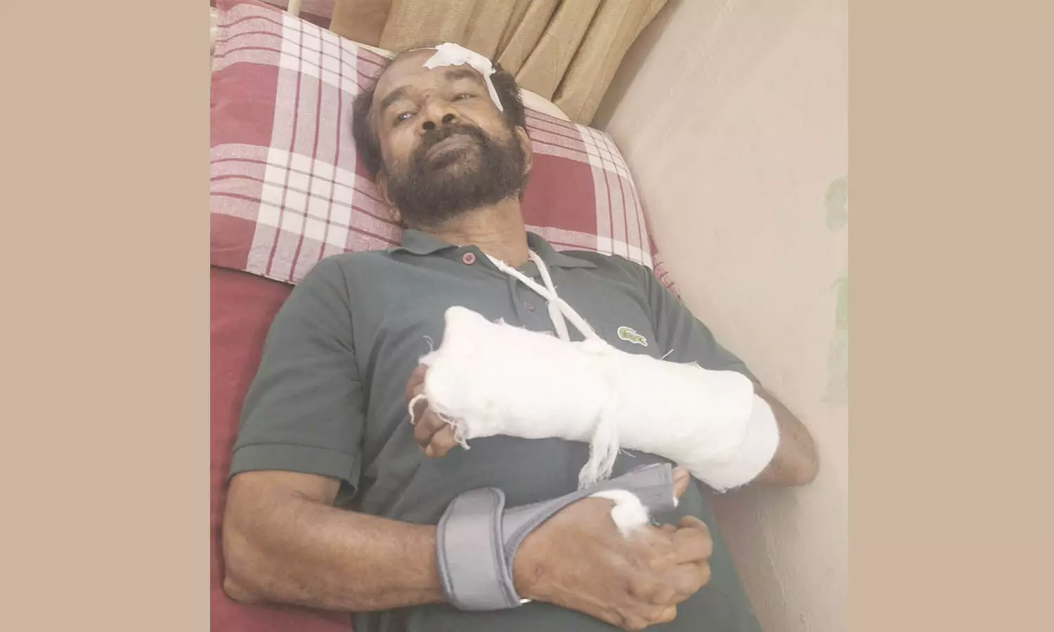 കാട്ടുപന്നി ഭീതിയില്‍ നാട്; സ്‌കൂട്ടര്‍ യാത്രക്കാരനായ യുവാവിനെ പന്നിക്കൂട്ടം ആക്രമിച്ചു