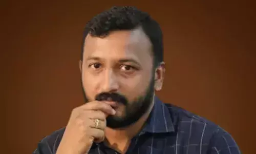 രാഹുല് കാസര്കോട്ട് കീഴടങ്ങിയേക്കുമെന്ന് അഭ്യൂഹം രാഹുല് കാസര്കോട്ട് കീഴടങ്ങിയേക്കുമെന്ന് അഭ്യൂഹം