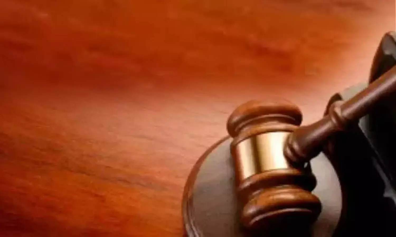 പൊലീസ് സ്റ്റേഷനില് നിന്ന് ചാടിയ പോക്സോ കേസ് പ്രതിയെ രണ്ട് മണിക്കൂറുകള്ക്കകം പിടികൂടി പൊലീസ് സ്റ്റേഷനില് നിന്ന് ചാടിയ പോക്സോ കേസ് പ്രതിയെ രണ്ട് മണിക്കൂറുകള്ക്കകം പിടികൂടി