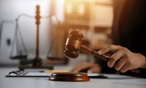 17കാരന്‍ സ്‌കൂട്ടര്‍ ഓടിച്ചെന്ന പേരില്‍ സഹോദരിക്കെതിരെ കേസെടുത്ത സംഭവം; വിദ്യാനഗര്‍ എസ്.ഐയെ സ്ഥലംമാറ്റി