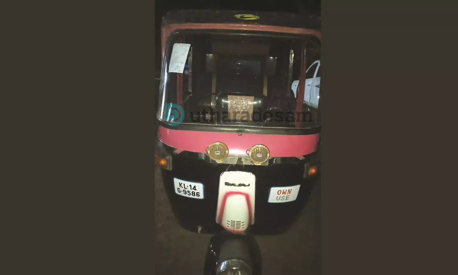 ഓട്ടോയില്‍ കടത്തിയ 1.100 കിലോ കഞ്ചാവ് പിടിച്ചു