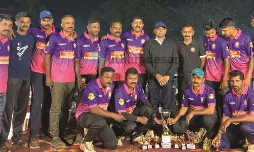 ആവേശം നിറച്ച് മര്‍ച്ചന്റ്‌സ് യൂത്ത് വിംഗിന്റെ ക്രിക്കറ്റ് ലീഗ്