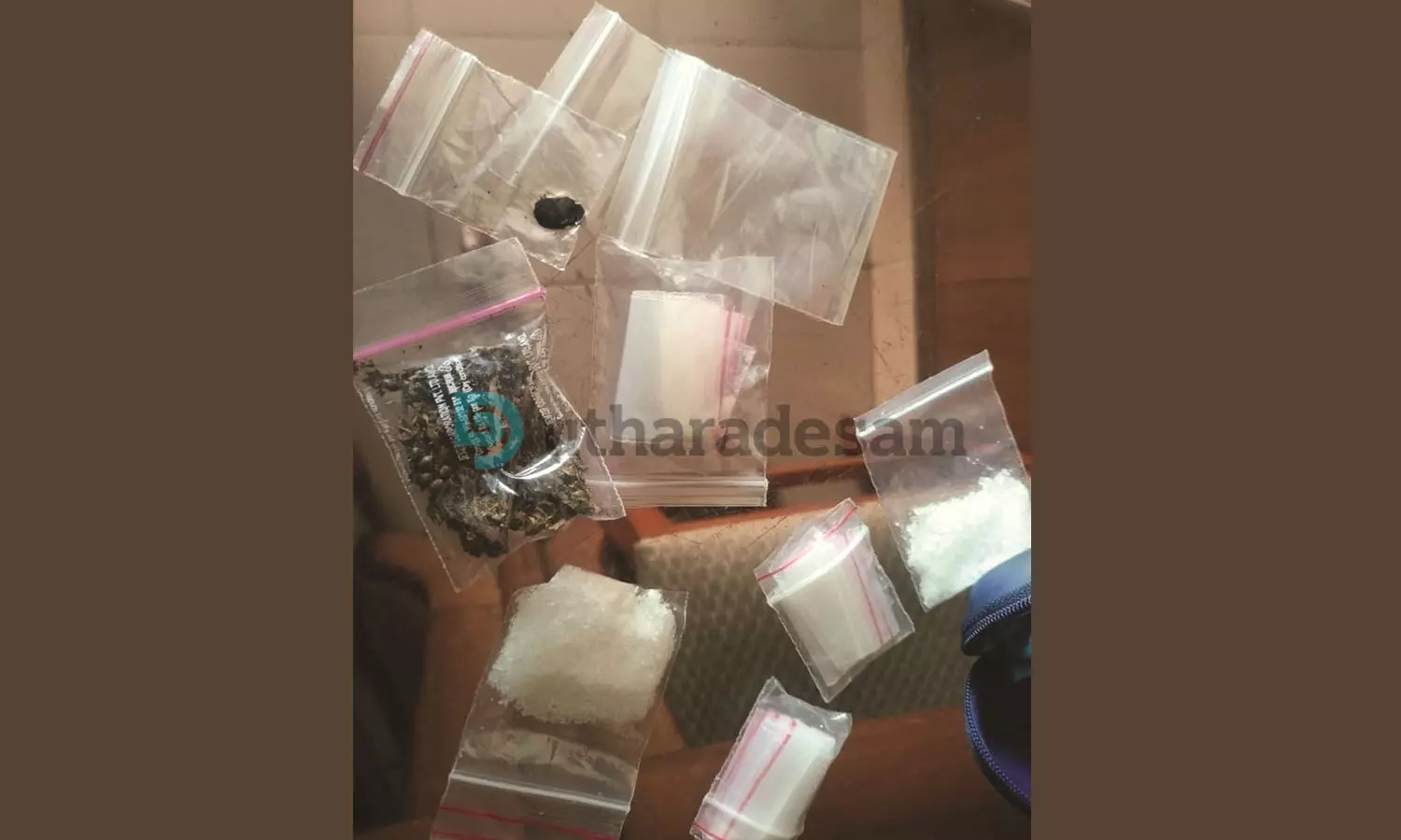 അപ്പാര്ട്ടുമെന്റില് നിന്ന് എം.ഡി.എം.എയും കഞ്ചാവും പിടികൂടി അപ്പാര്ട്ടുമെന്റില് നിന്ന് എം.ഡി.എം.എയും കഞ്ചാവും പിടികൂടി