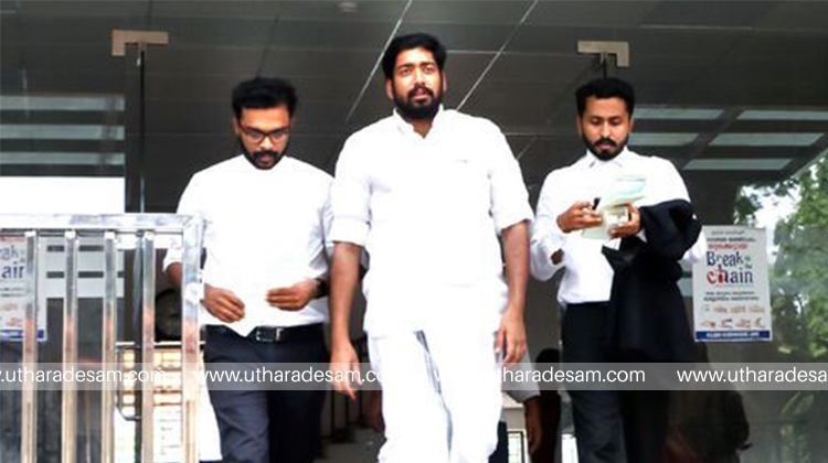 യുഡിഎഫ് കോഴിക്കോട് നോര്‍ത്ത് സ്ഥാനാര്‍ത്ഥി കെ എം അഭിജിത്തിന് തടവും പിഴയും