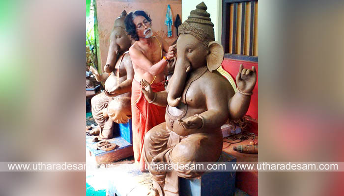 ലക്ഷ്മീശയുടെ പണിപ്പുരയില് ഇത്തവണ ഒരുങ്ങിയത് 30 ഗണേശ വിഗ്രഹങ്ങള് ലക്ഷ്മീശയുടെ പണിപ്പുരയില് ഇത്തവണ ഒരുങ്ങിയത് 30 ഗണേശ വിഗ്രഹങ്ങള്
