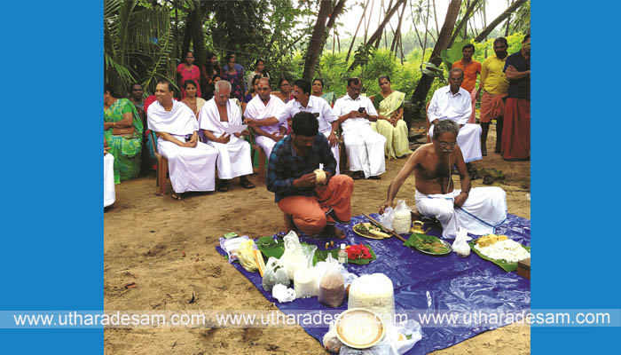 പാലക്കുന്ന് മാതൃസമിതി നിര്‍മ്മിച്ച് നല്‍കുന്ന വീടിന് കുറ്റിയടിച്ചു