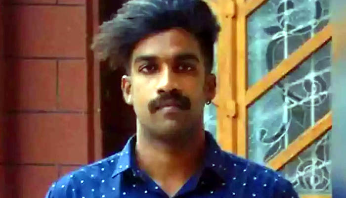 ഷാരോണിനെ കാമുകി വിഷം കൊടുത്ത് കൊന്നുവെന്ന പരാതിയില് തെളിവ് കിട്ടിയില്ല; പരിശോധനാഫലം പുറത്തുവന്നപ്പോള് വിഷാംശം കണ്ടെത്താനായില്ല ഷാരോണിനെ കാമുകി വിഷം കൊടുത്ത് കൊന്നുവെന്ന പരാതിയില് തെളിവ് കിട്ടിയില്ല; പരിശോധനാഫലം പുറത്തുവന്നപ്പോള് വിഷാംശം കണ്ടെത്താനായില്ല