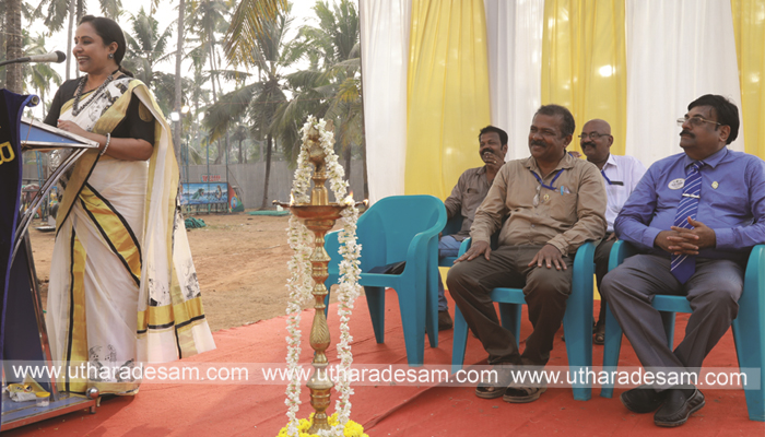 ജീവകാരുണ്യ ഫണ്ട് സ്വരൂപിക്കാന്‍ പാലക്കുന്ന് ലയണ്‍സ് ക്ലബ്ബിന്റെ ഫ്‌ളവര്‍ ഷോ