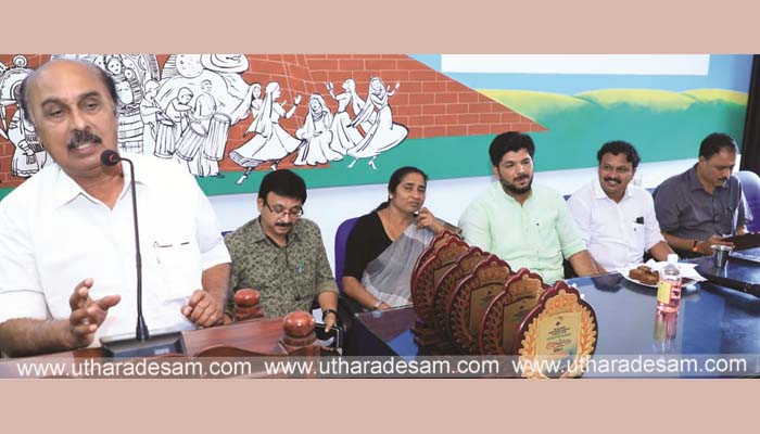 കൊടും വേനലിലും രോഗികളുടെ ദാഹമകറ്റിയവര്‍ക്ക് ആദരവുമായി ജില്ലാ ആസ്പത്രി